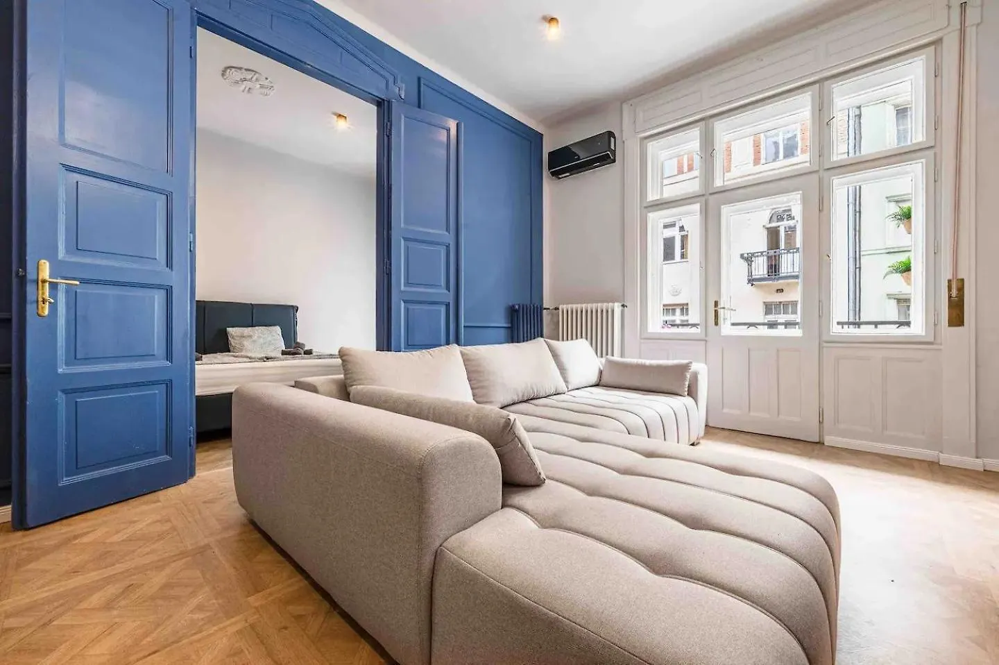 Central Charm In Budapest'S Bustling 7Th District 0*, ブダペスト